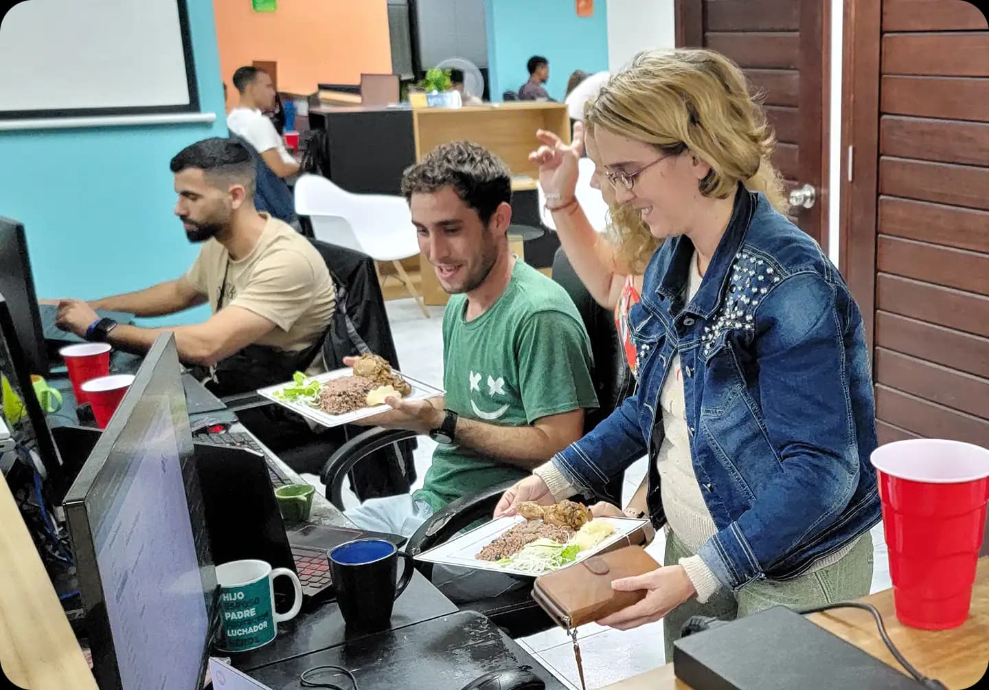 Equipo Avangtec en horario de descanso